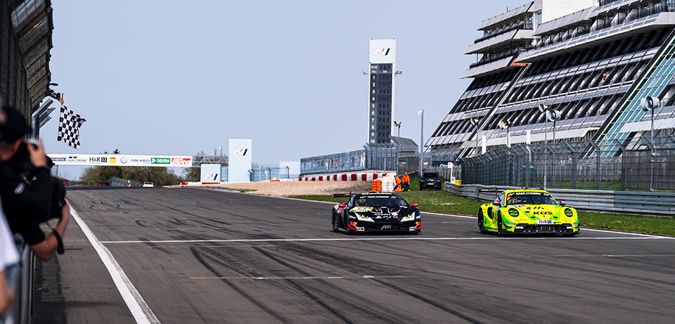 Successful start to the Nordschleife season for Manthey EMA with a victory and a second place at the NLS