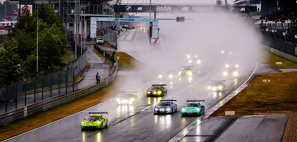 Manthey EMA finishes on the podium twice at the ADAC Nürburgring qualifiers