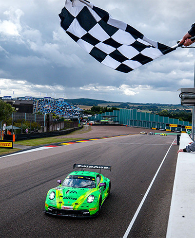 Two races, two victories: Manthey EMA and Ayhancan Güven triumph at DTM weekend at the Sachsenring 